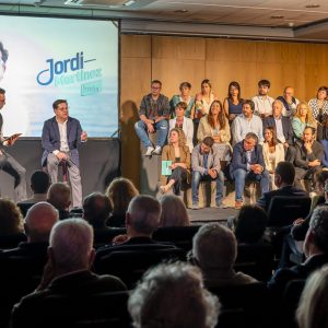 500 persones acompanyen Jordi Martinez en la presentació de la llista de Junts x Cat a les eleccions que venen a LLoret de Mar